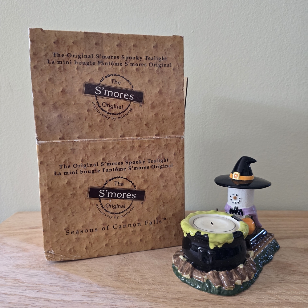 Midwest of Cannon Falls The Original S'mores Spooky Tealight Halloween candle .